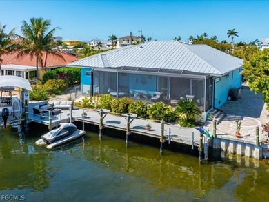 Beach Home For Sale in Matlacha, Florida