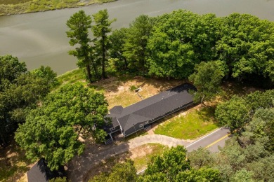 Beach Home For Sale in Dover, New Hampshire