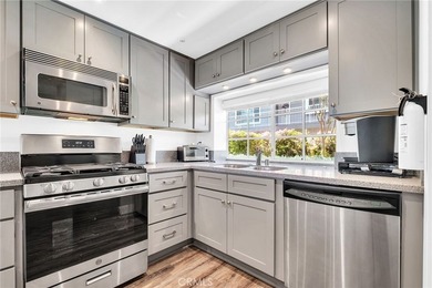 Beach Condo For Sale in San Pedro, California