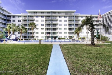 Beach Condo Sale Pending in Daytona Beach, Florida