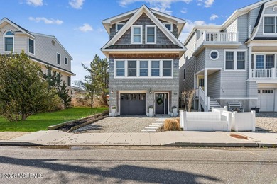 Beach Home For Sale in Ship Bottom, New Jersey