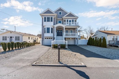 Beach Home Sale Pending in Toms River, New Jersey