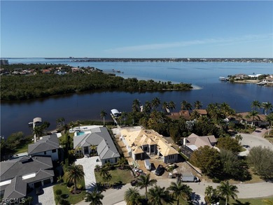 Beach Home For Sale in Fort Myers, Florida