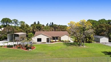 Beach Home For Sale in West Palm Beach, Florida