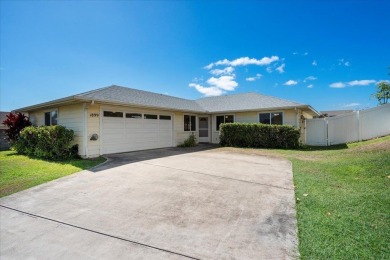 Beach Home Sale Pending in Wailuku, Hawaii