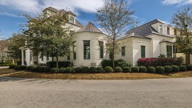 Beach Home For Sale in Mount Pleasant, South Carolina