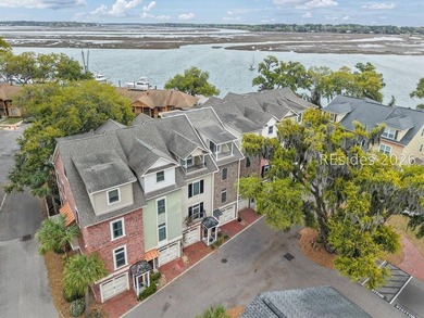 Beach Home For Sale in Beaufort, South Carolina