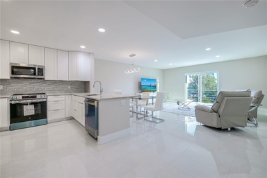 Beach Condo For Sale in Lauderhill, Florida