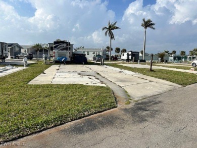 Beach Lot For Sale in Fort Myers, Florida