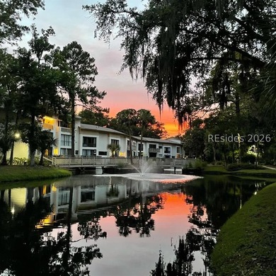 Beach Condo For Sale in Hilton Head Island, South Carolina