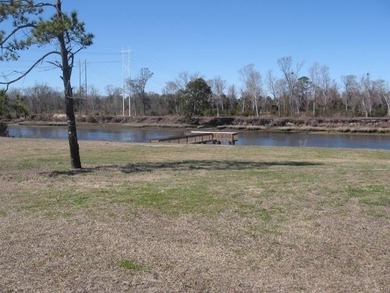 Beach Lot Sale Pending in North Myrtle Beach, South Carolina