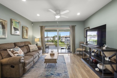 Beach Condo For Sale in Lauderdale Lakes, Florida