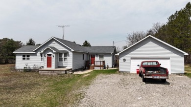 Beach Home For Sale in Manistee, Michigan
