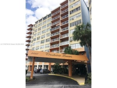 Beach Condo For Sale in North Miami Beach, Florida