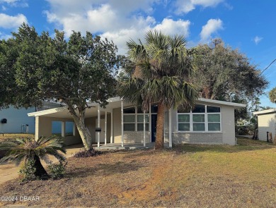 Beach Home For Sale in Daytona Beach, Florida