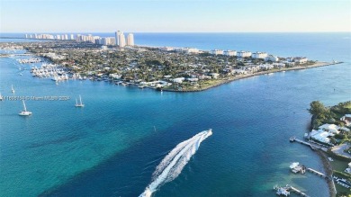 Beach Condo For Sale in Palm Beach Shores, Florida