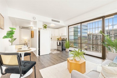 Beach Condo For Sale in Honolulu, Hawaii
