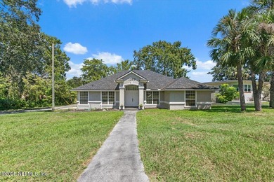 Beach Home Active Under Contract in Jacksonville, Florida