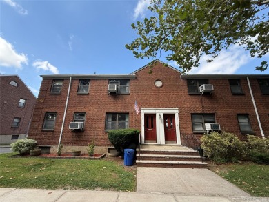 Beach Home For Sale in Bayside, New York