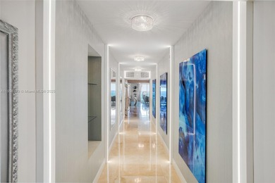 Beach Condo For Sale in Aventura, Florida