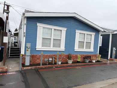 Beach Home For Sale in Costa Mesa, California