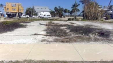 Beach Lot For Sale in Fort Myers Beach, Florida