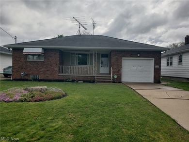Beach Home For Sale in Lorain, Ohio