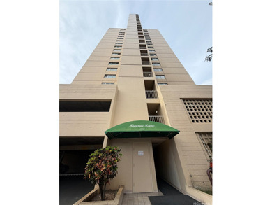 Beach Condo For Sale in Honolulu, Hawaii