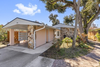 Beach Home For Sale in Vero Beach, Florida