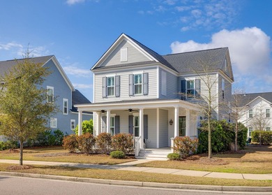 Beach Home For Sale in Mount Pleasant, South Carolina