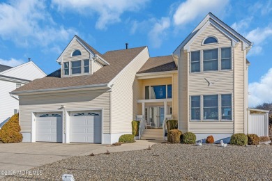 Beach Home For Sale in Bayville, New Jersey