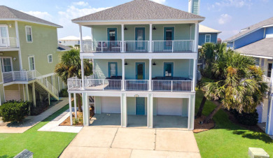 Located in Gated Community, this 3/3 home is absolutely stunning! - Beach Vacation Rentals in Pensacola Beach, Florida on Beachhouse.com
