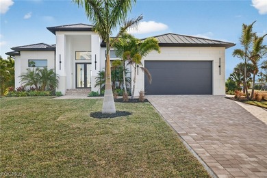 Beach Home For Sale in Punta Gorda, Florida