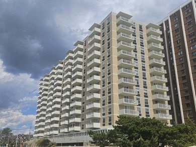 Beach Condo For Sale in Atlantic City, New Jersey