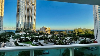 Beach Condo For Sale in Sunny Isles Beach, Florida
