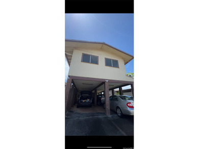 Beach Home Sale Pending in Pearl City, Hawaii
