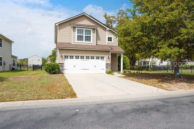 Beach Home For Sale in Beaufort, South Carolina