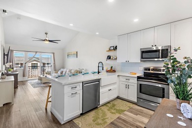 Beach Condo Sale Pending in Lahaina, Hawaii