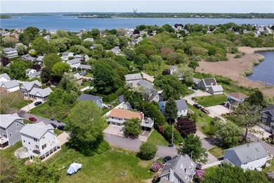 Beach Home For Sale in Narragansett, Rhode Island