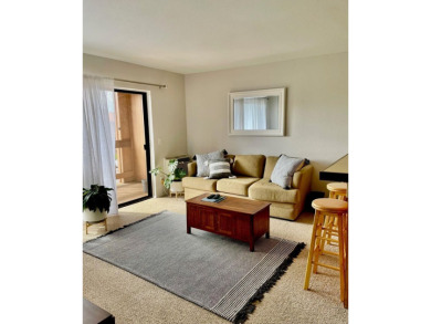 Beach Condo For Sale in Lahaina, Hawaii