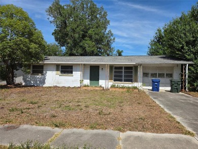 Beach Home Sale Pending in Sarasota, Florida