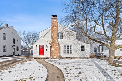 Beach Home Sale Pending in Holland, Michigan