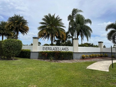 Beach Home For Sale in Davie, Florida