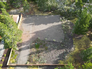 Beach Lot For Sale in Florence, Oregon