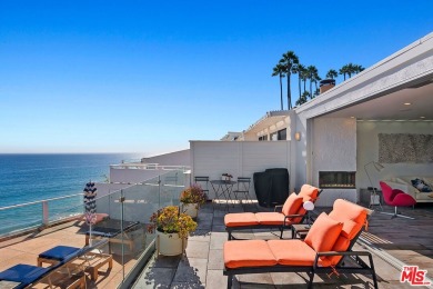 Beach Condo For Sale in Malibu, California