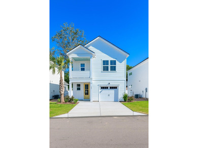 Beach Home For Sale in North Myrtle Beach, South Carolina