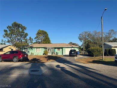 Beach Home For Sale in Fort Myers, Florida