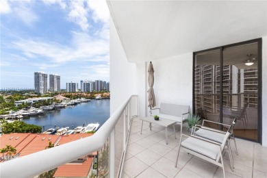 Beach Condo For Sale in Aventura, Florida