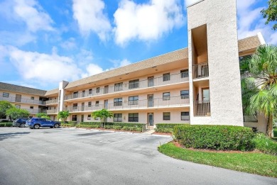 Beach Condo For Sale in Sunrise, Florida