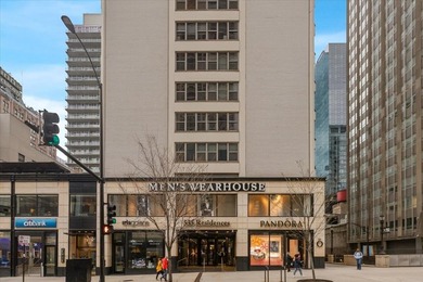 Beach Condo Active Under Contract in Chicago, Illinois